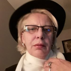 Meet your Posher, Virginia